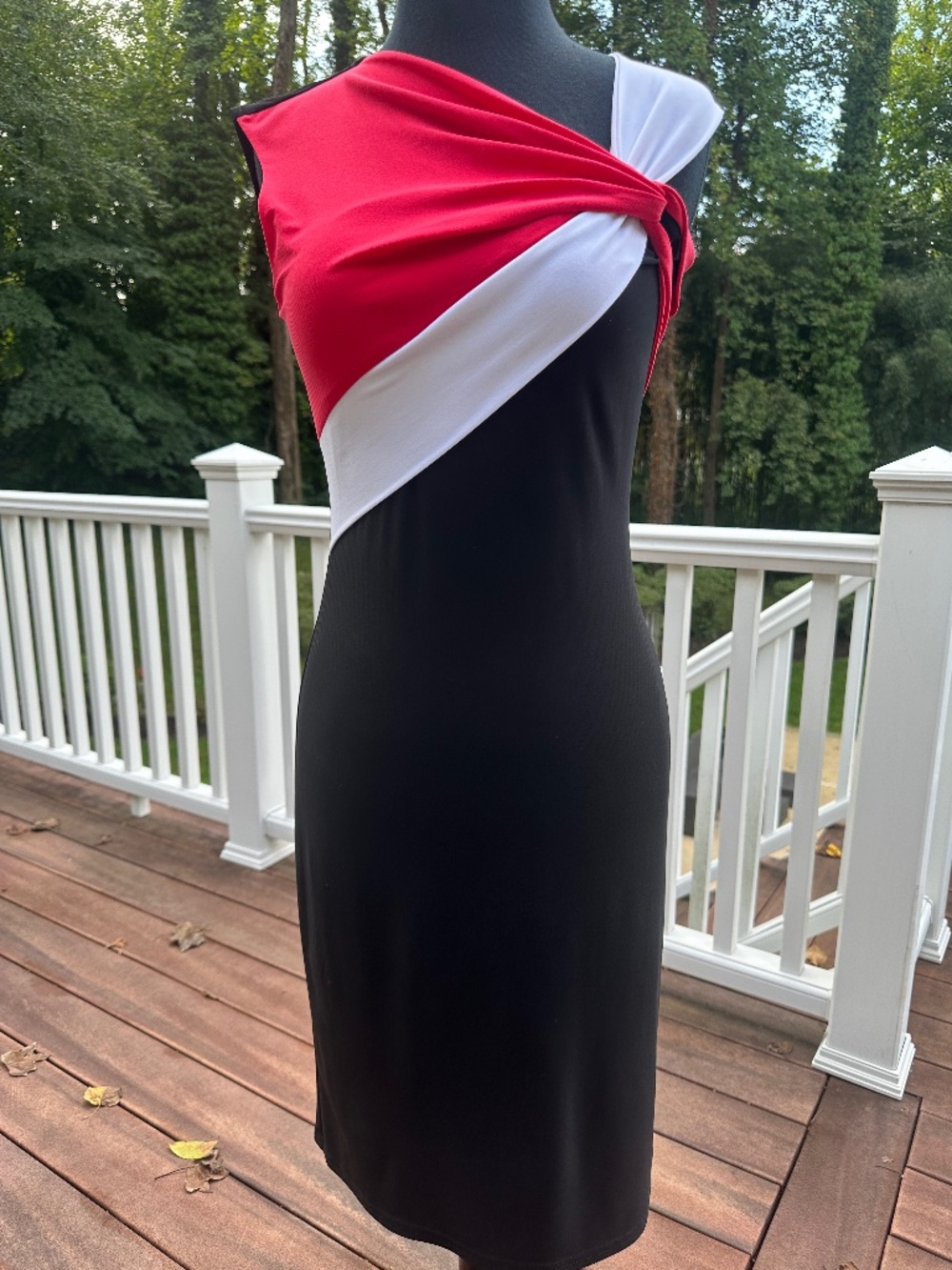 Joseph Ribkoff Sleeveless, Black Jersey Dress with Red and White